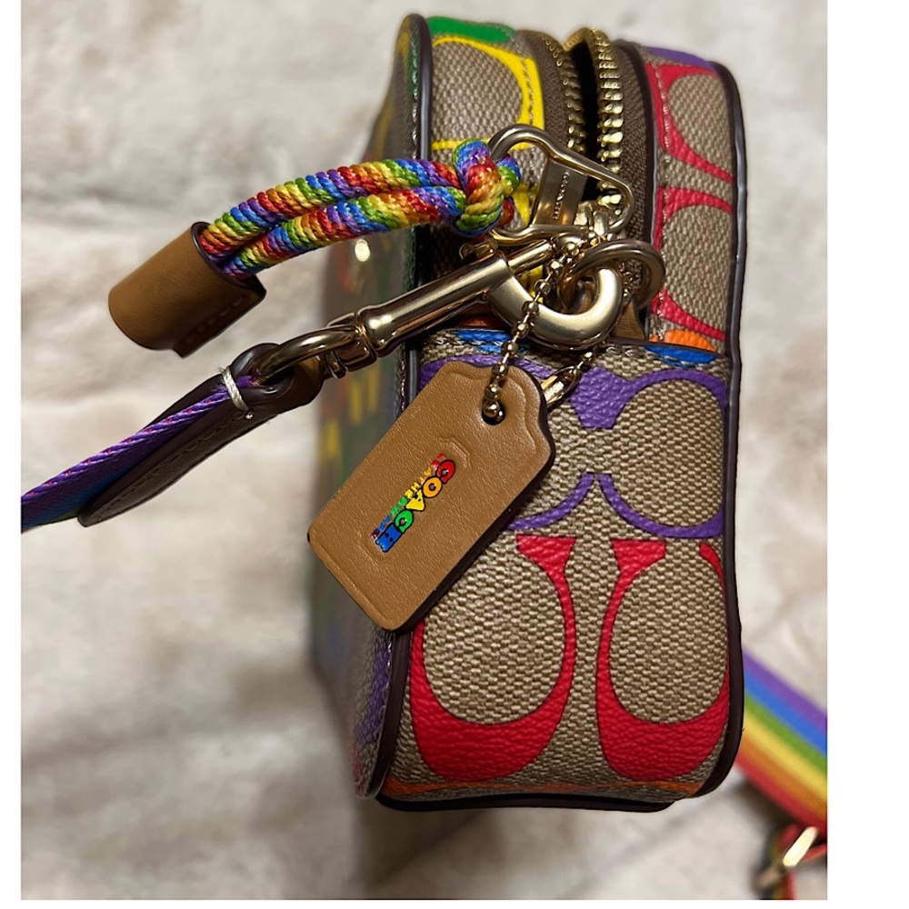 Coach Jamie Camera Bag in Rainbow 🌈 Signature Canvas NWOT - Picture 7 of 9